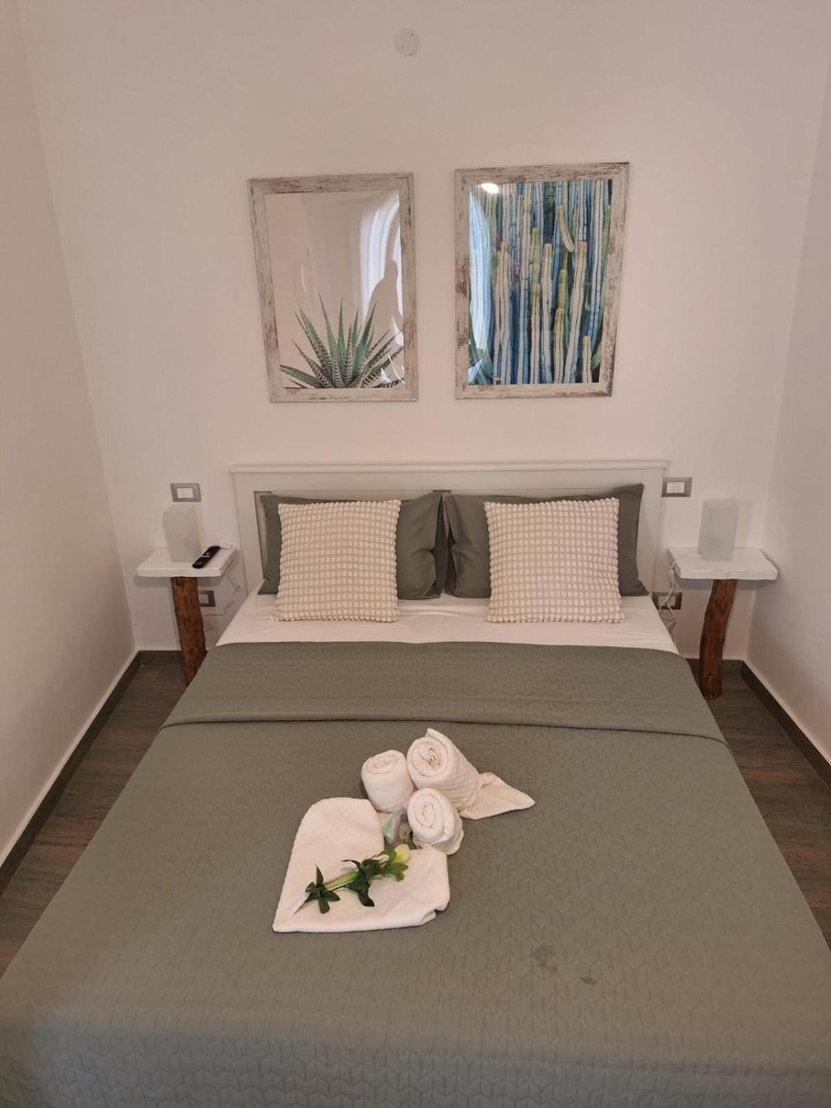 Casa Vacanze Green House テッラジーニ エクステリア 写真