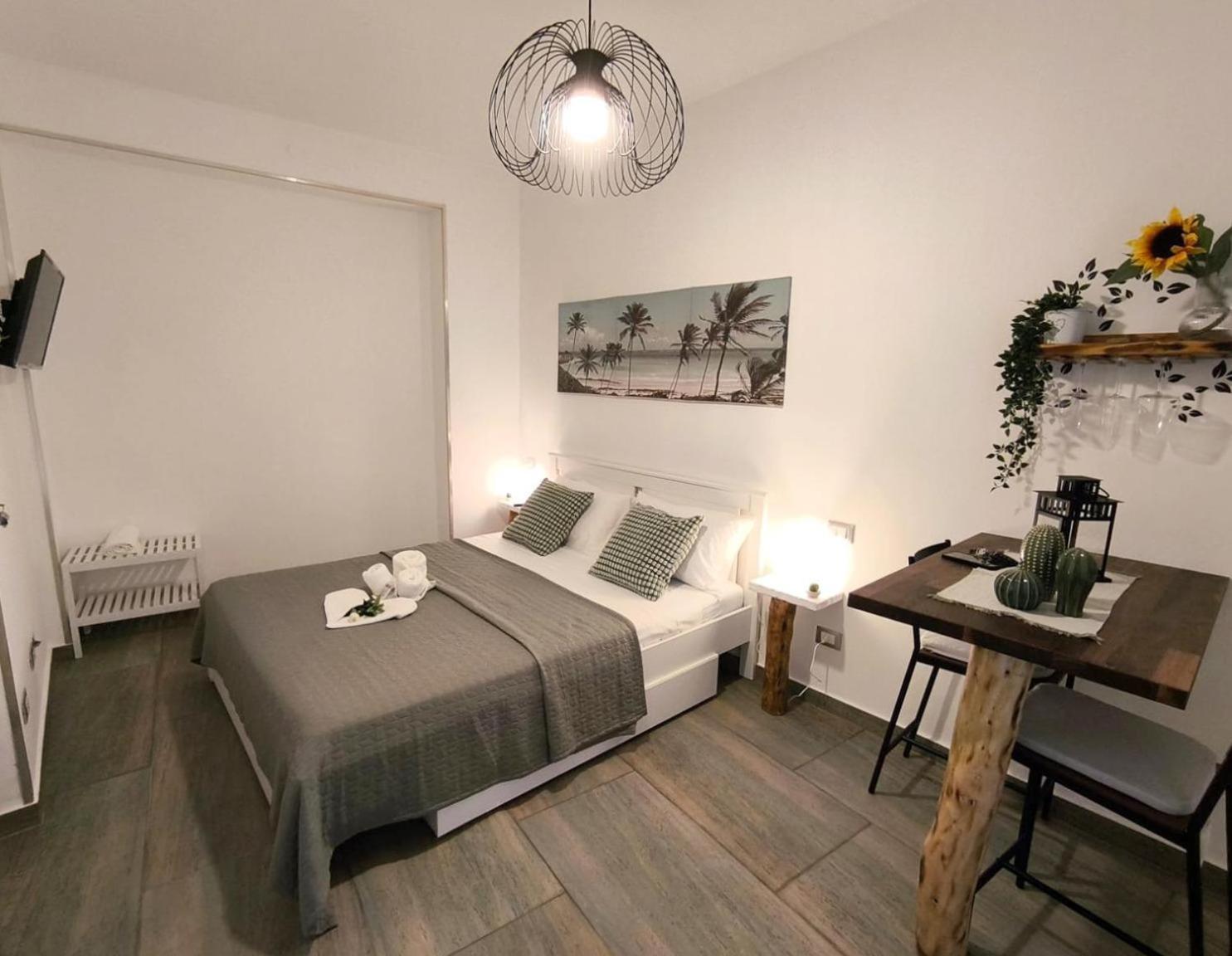 Casa Vacanze Green House テッラジーニ エクステリア 写真