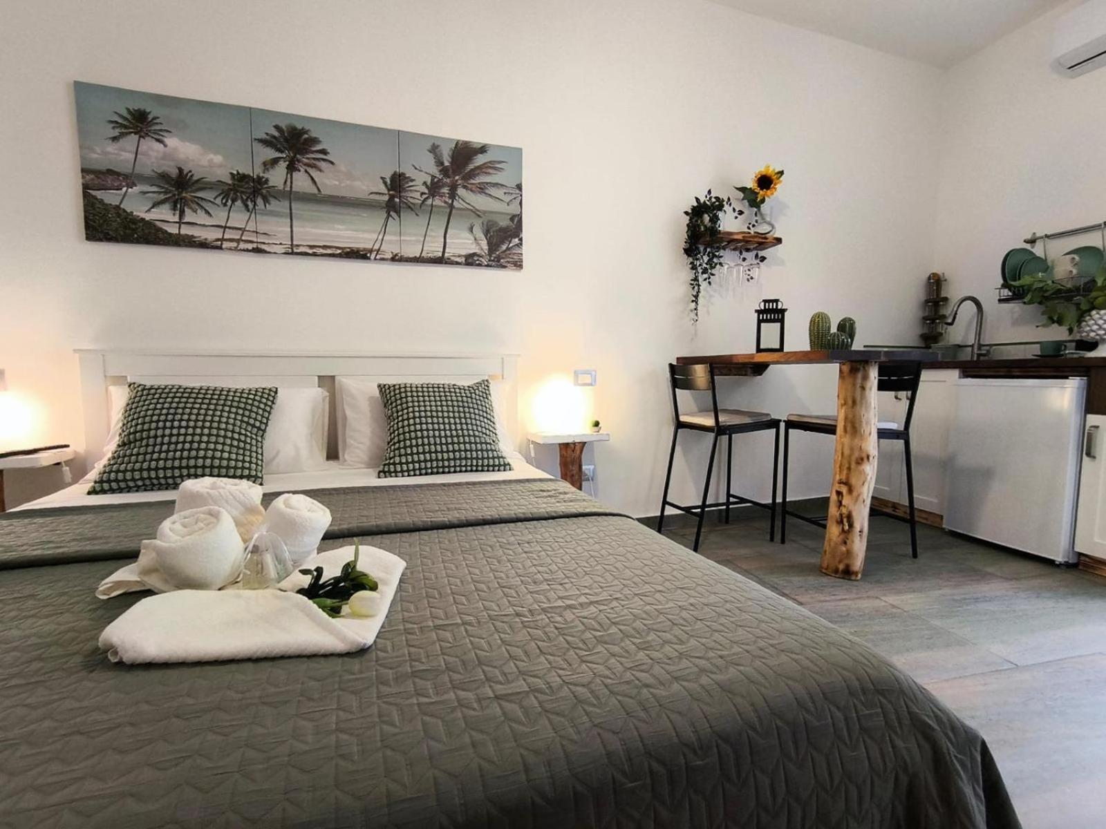 Casa Vacanze Green House テッラジーニ エクステリア 写真