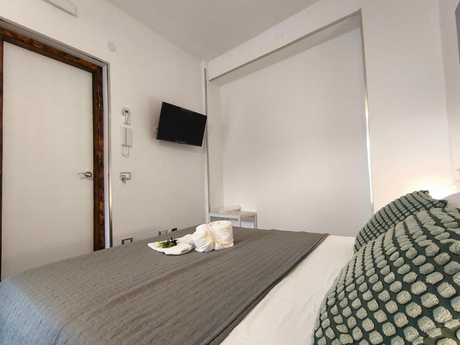 Casa Vacanze Green House テッラジーニ エクステリア 写真