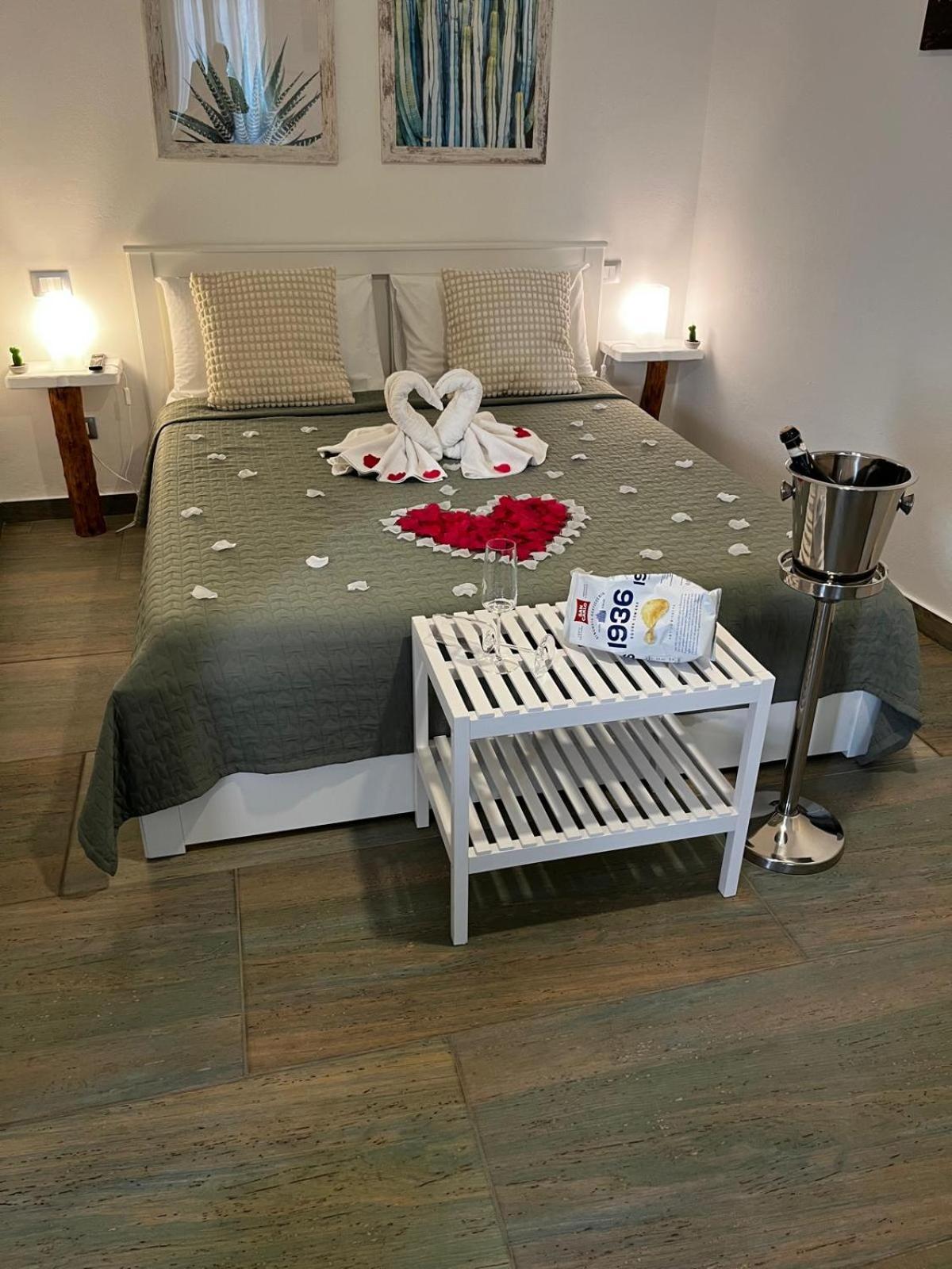 Casa Vacanze Green House テッラジーニ エクステリア 写真
